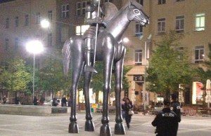 Jošt a socha na Moravskom náměstí