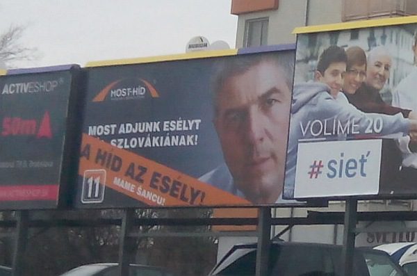 Most-hid-madarsky-billboard