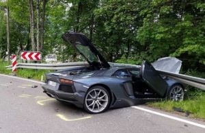 Lamborghini Aventador nehoa