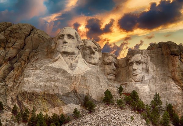 Mount Rushmore národný pamútník amerických prezidentov