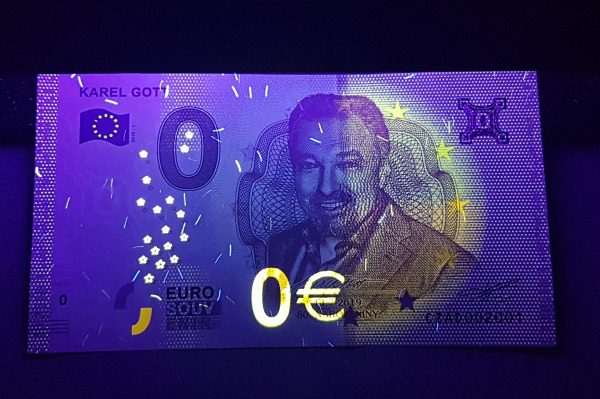 0 eur bankovka. Karel Gott, Praha