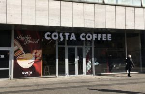 Costa Coffee kamenne namestie Bratislava