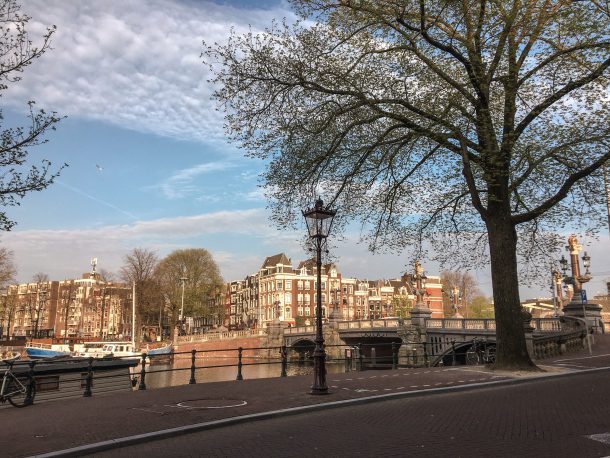 Laura, Amsterdam počas koronavírusu a koronakrízy