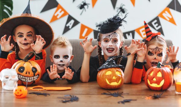 Deti a Halloween kostýmy