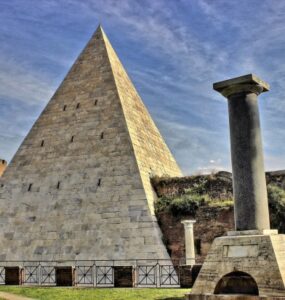 Cestiova pyramída v Ríme